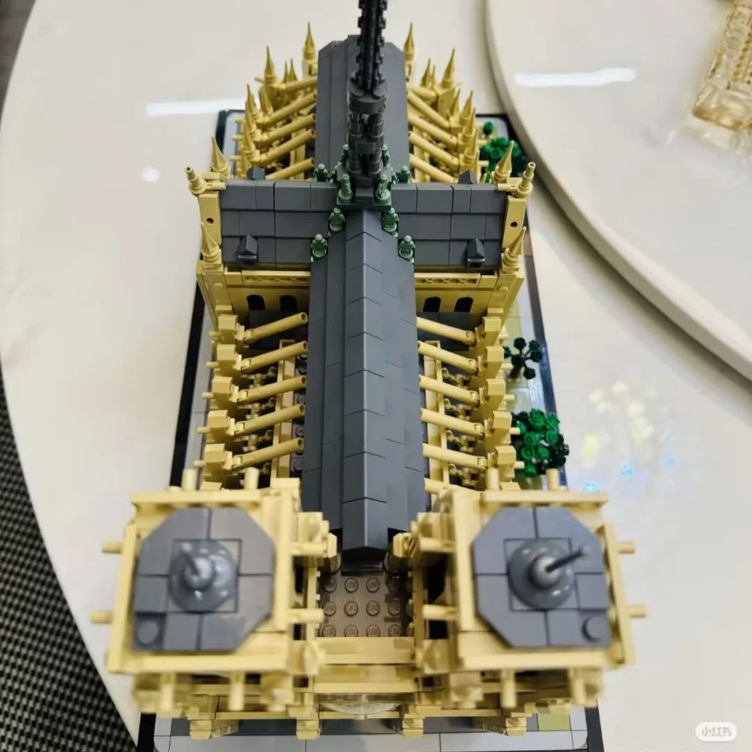 NEW 4383PCS Notre-Dame de Pari - Kids Toys Paris 评论和价格