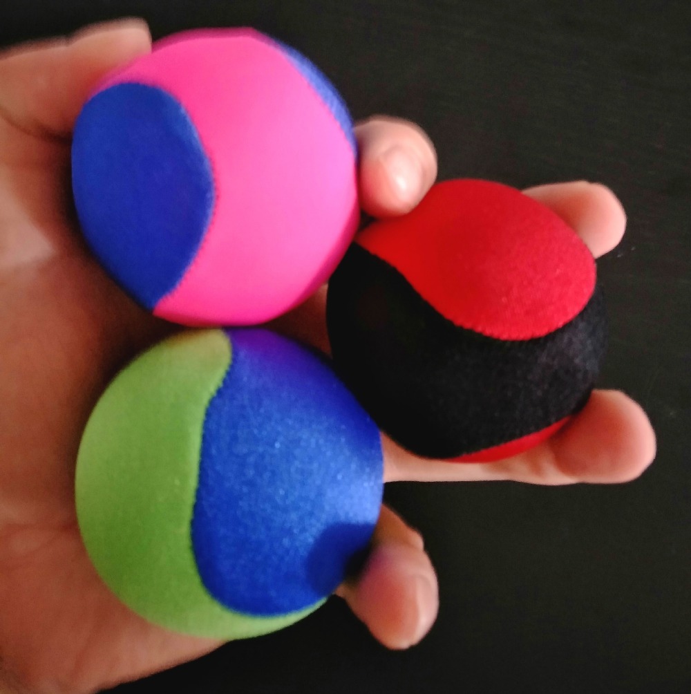 5.5cm Water Bouncing Ball toy  - Kids Toys Logo 评论和价格
